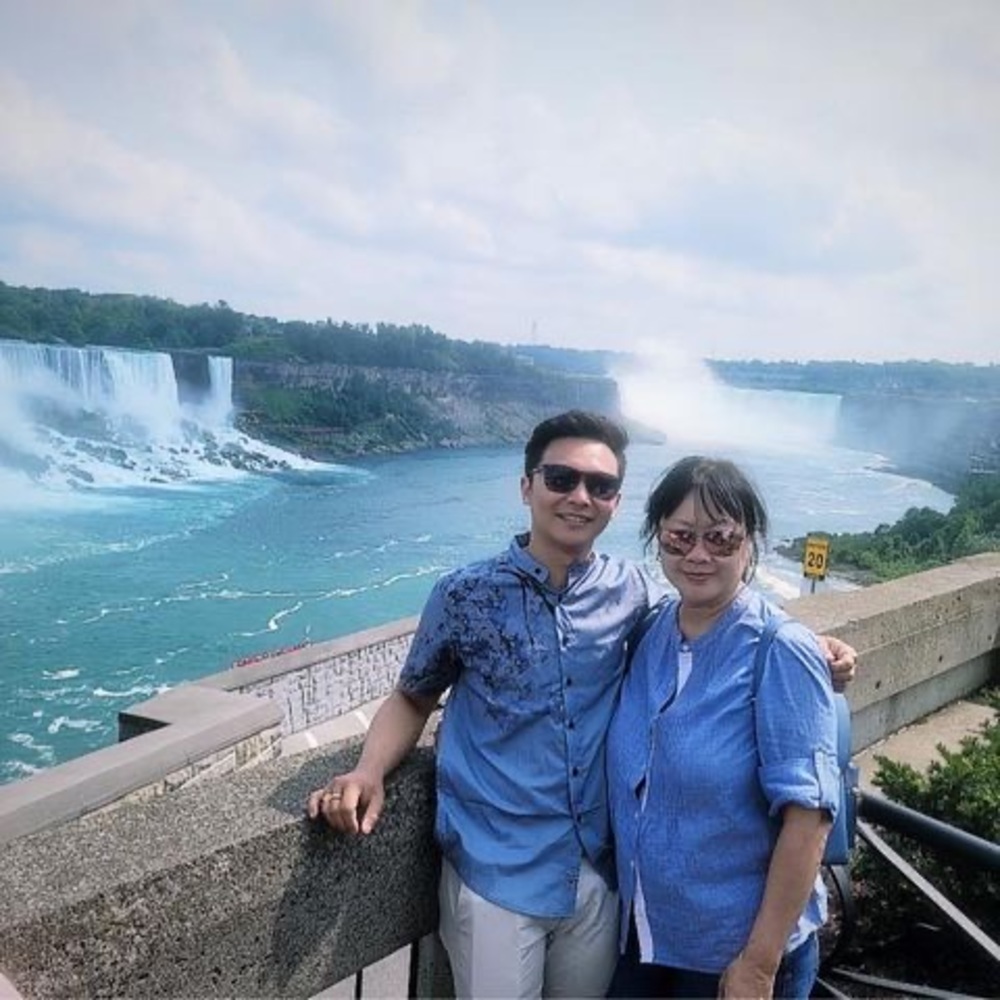 Meet your Posher, Joshua